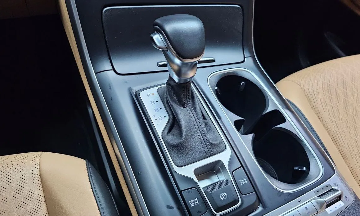 Kia Carnival — фото 2