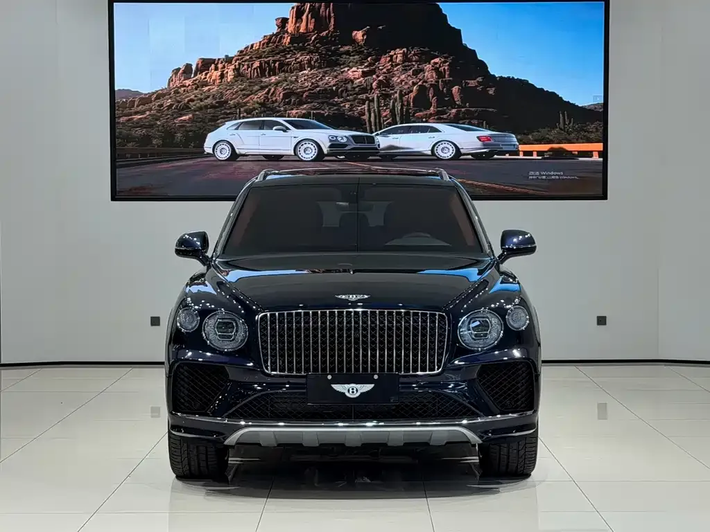 Bentley Bentayga — фото 9