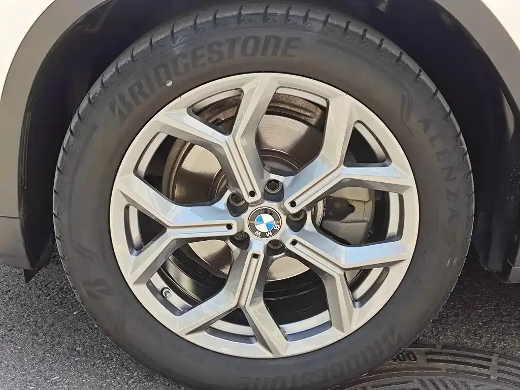 BMW X3 — фото 2