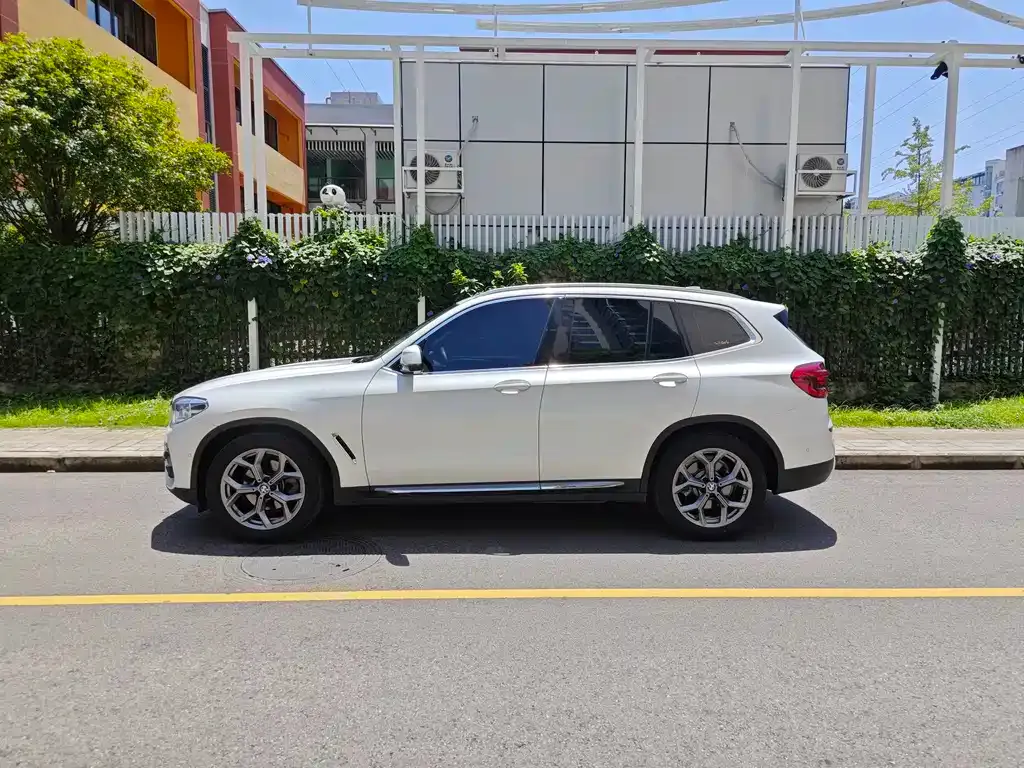 BMW X3 — фото 4