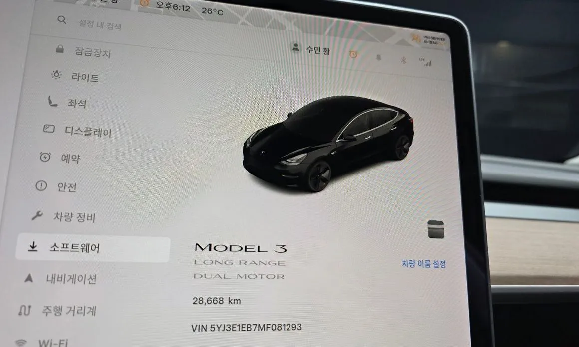 Tesla Model 3 — фото 10