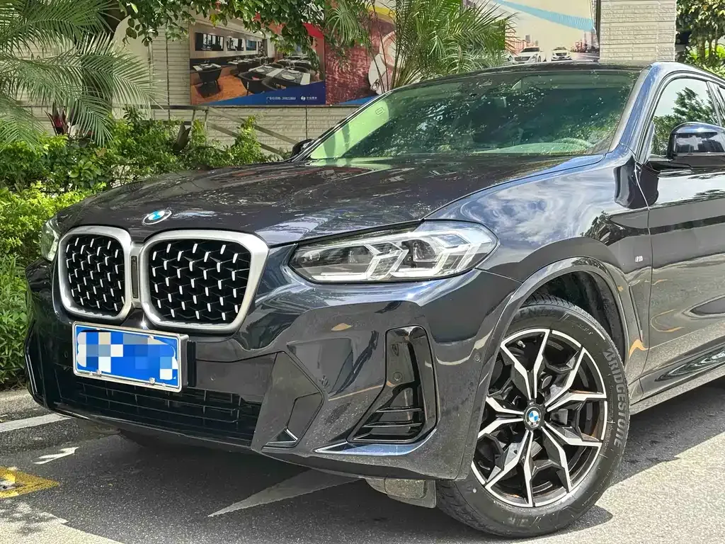 BMW X4 — фото 7