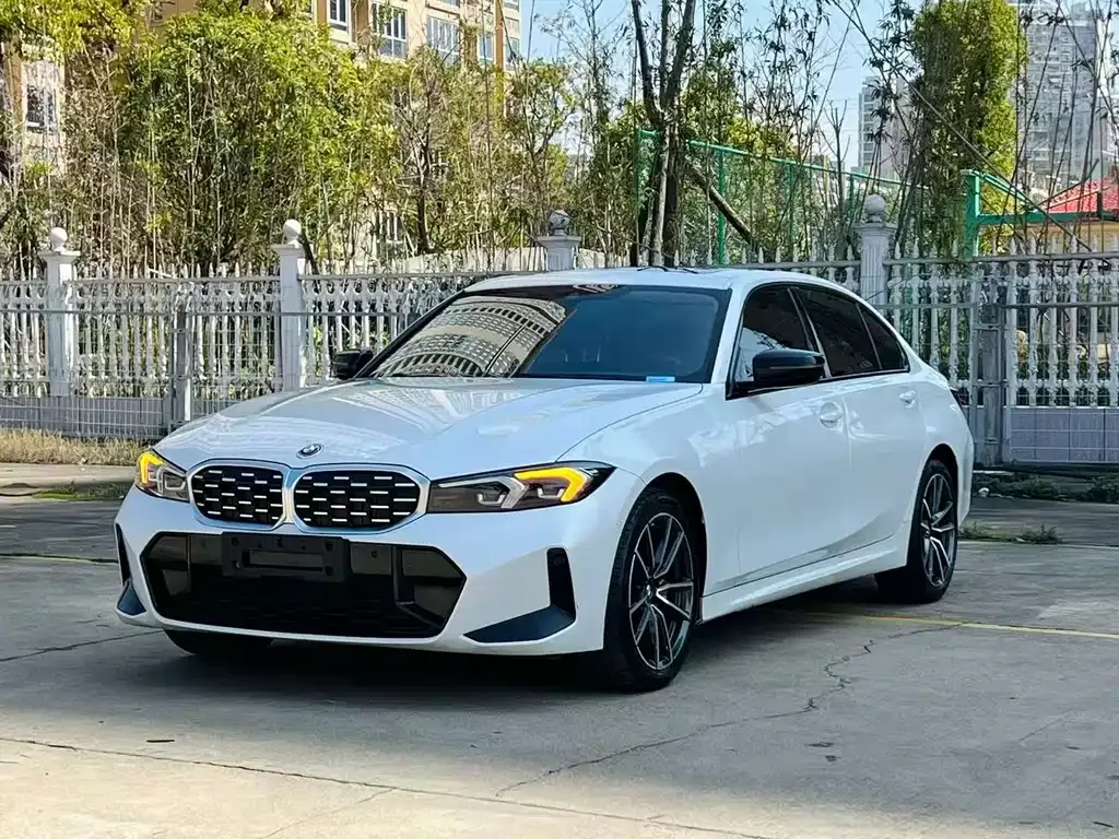 BMW 3 Series — фото 1