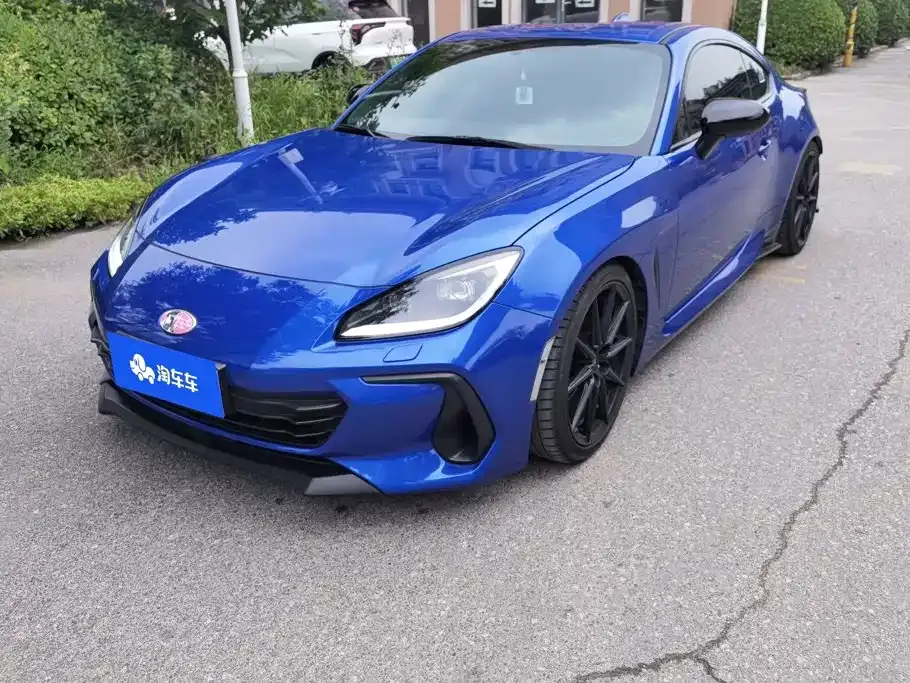 Subaru BRZ — фото 1