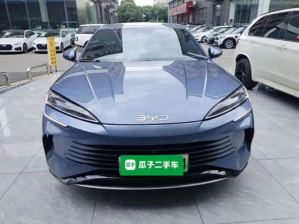 BYD Seal 07 DM-i — фото 7