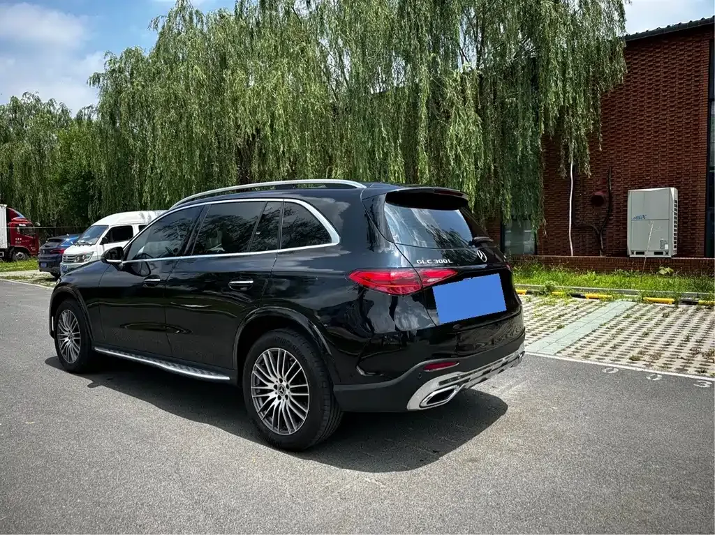Mercedes-Benz GLC — фото 10