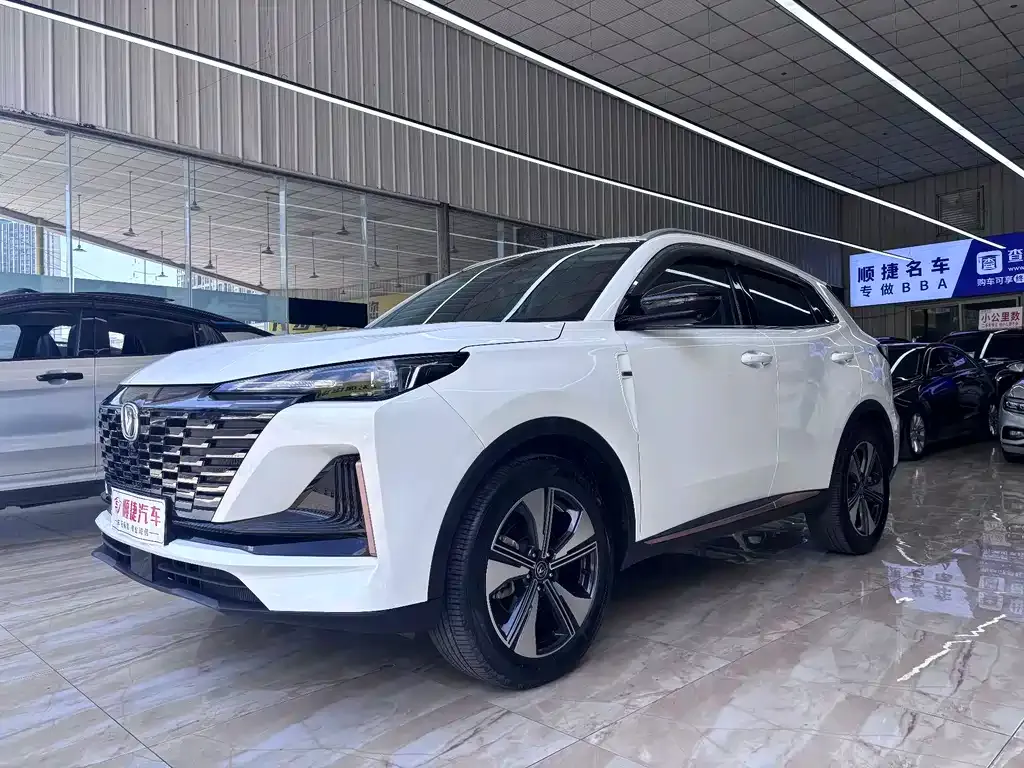 Changan CS55PLUS — фото 1
