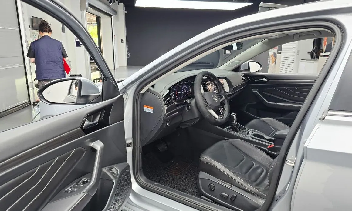 Volkswagen Jetta 2023 из KR, фото 6