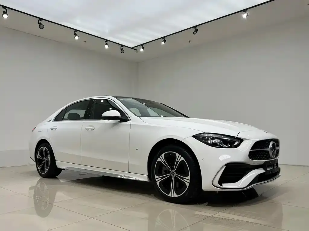 Mercedes-Benz C-Class — фото 3