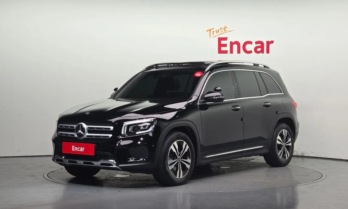 Mercedes-Benz GLB-Class — фото 1