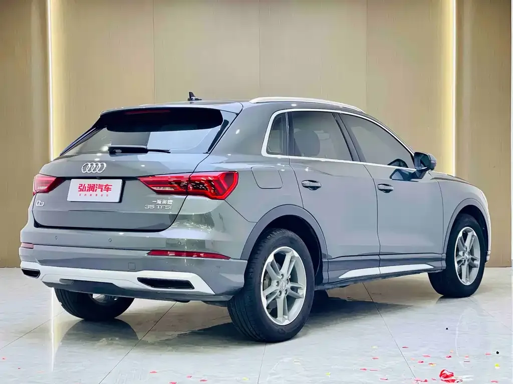 Audi Q3 — фото 2