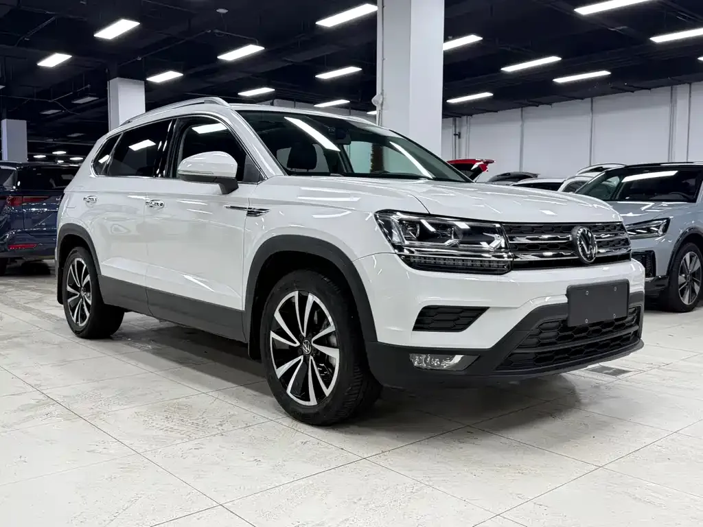 Volkswagen Tharu — фото 7
