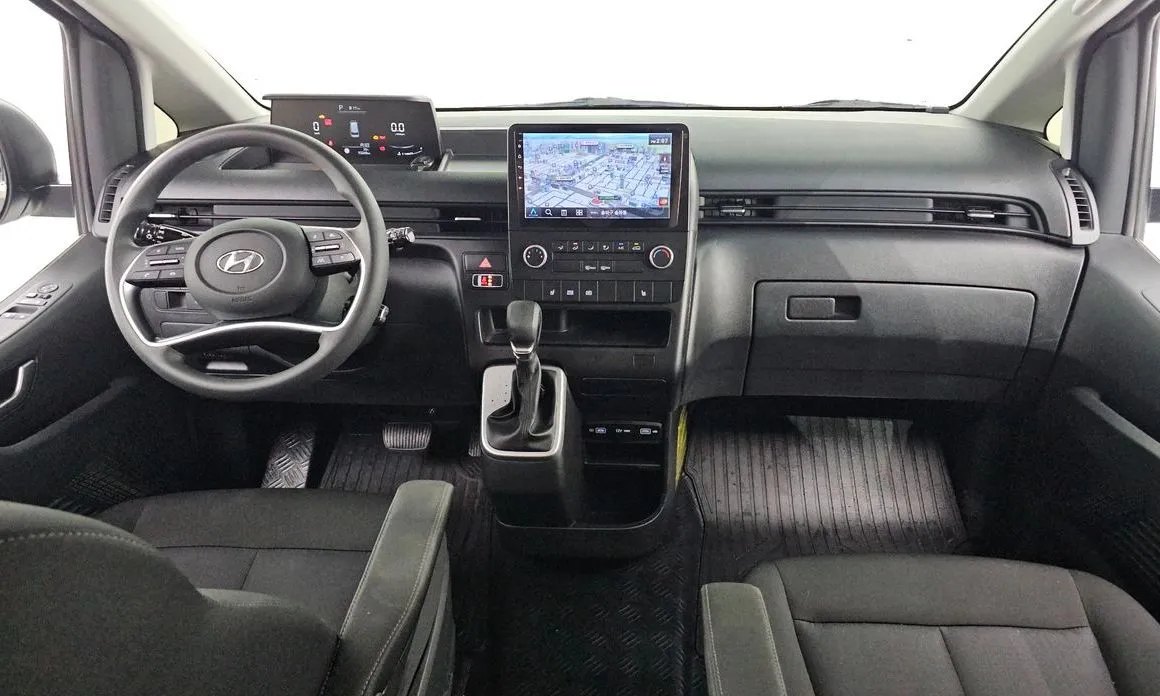 Hyundai Staria — фото 4
