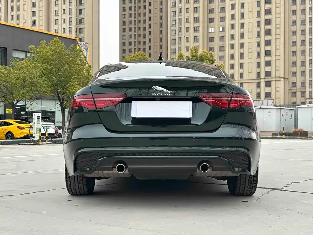 Jaguar XEL — фото 2