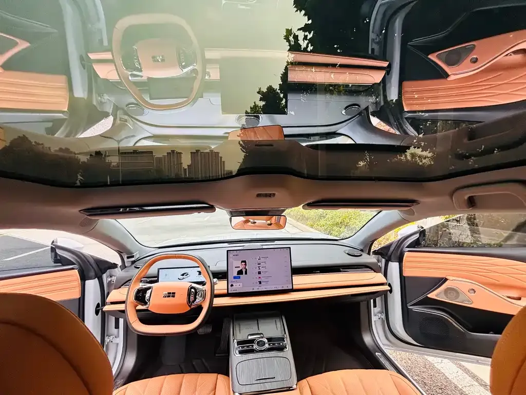 Geely Galaxy Xingyao 8 2025 из CN, фото 6