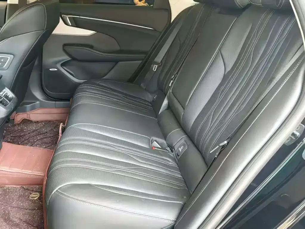 Buick LaCrosse — фото 3