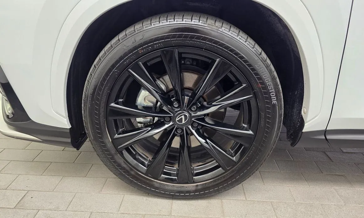 Lexus NX 2025 из KR, фото 9