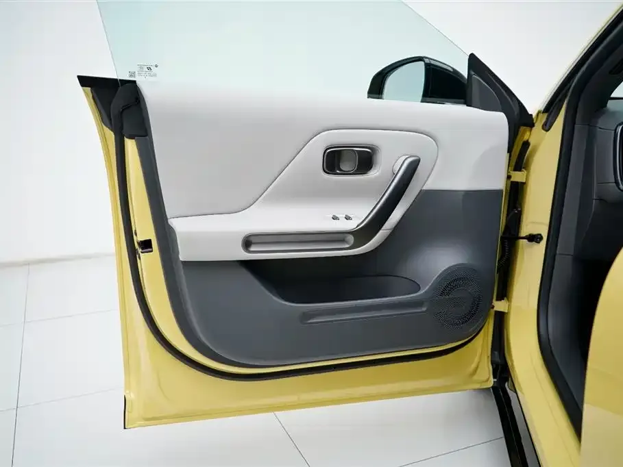 Leapmotor B05 (Lafa 5) — фото 2