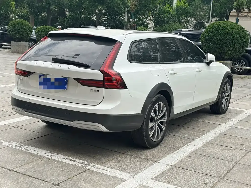 Volvo V90 — фото 8