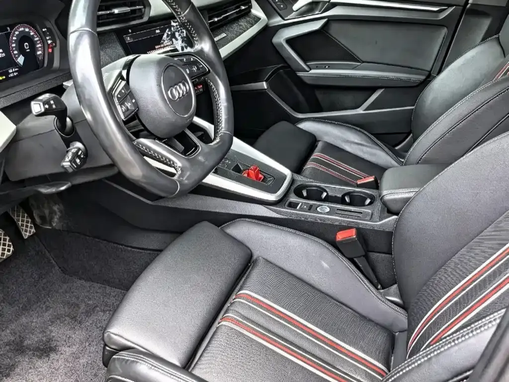 Audi A3 — фото 8