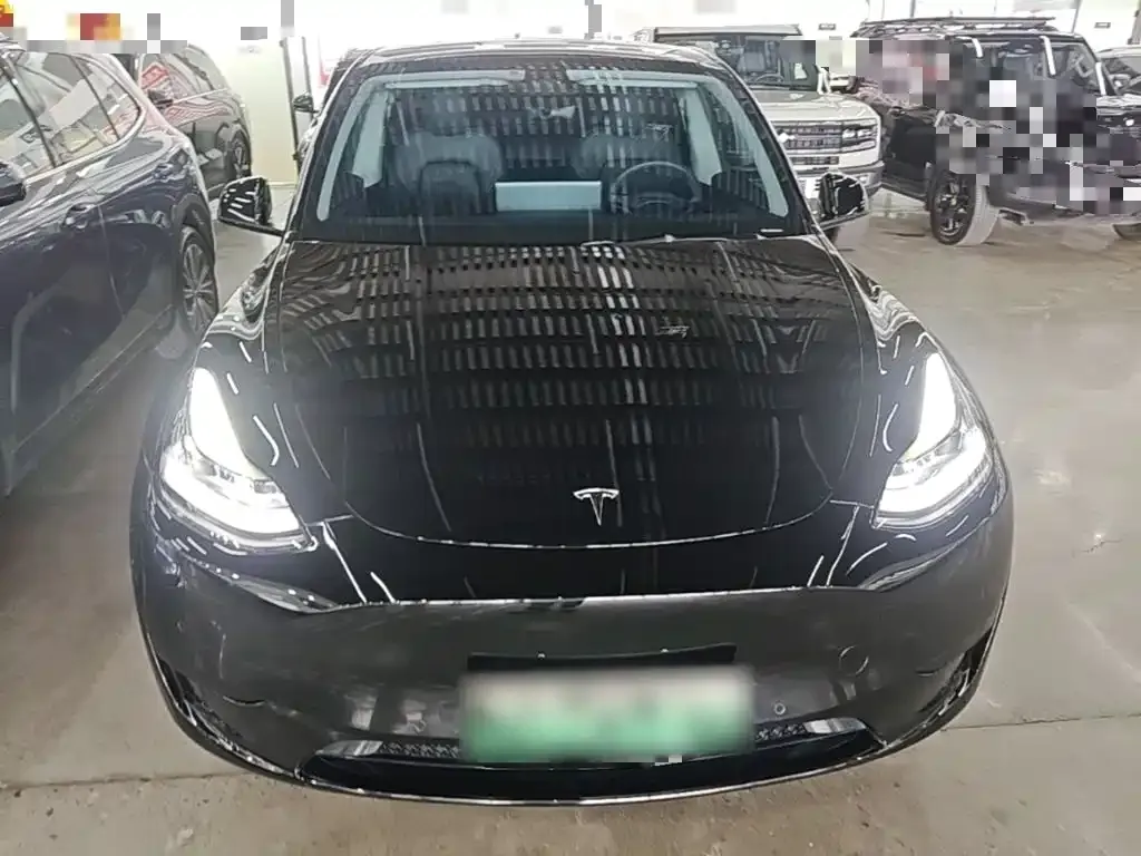 Tesla Model Y — фото 4
