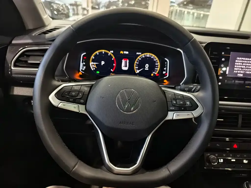 Volkswagen Tharu — фото 6