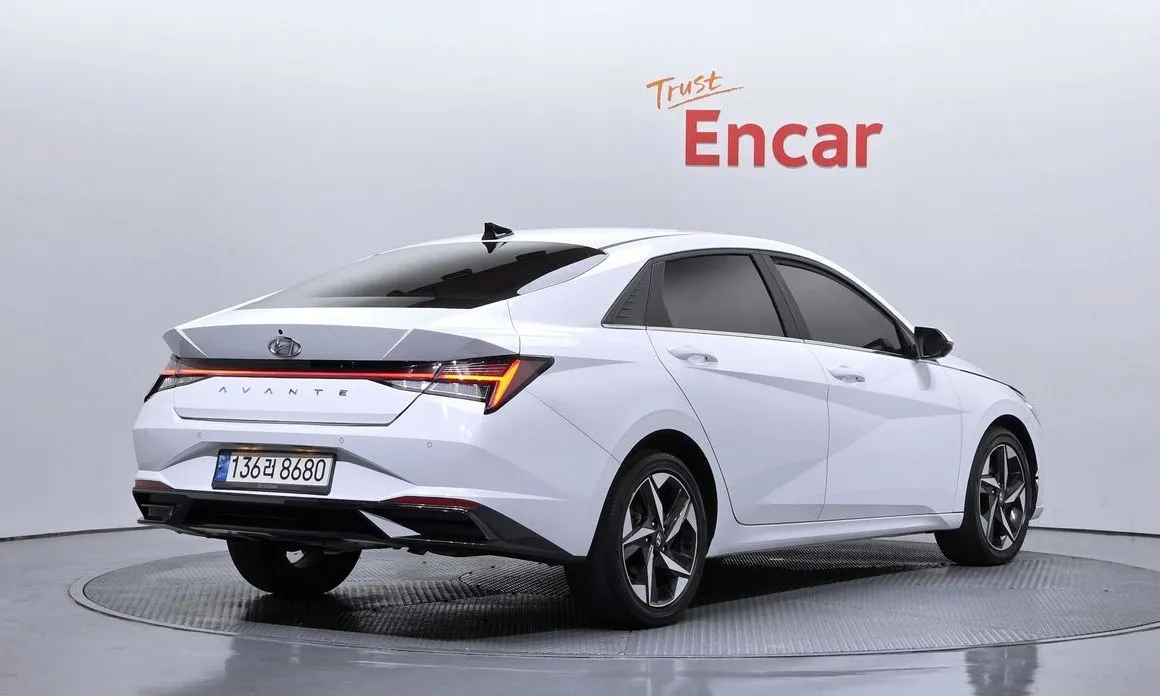 Hyundai AVANTE — фото 6