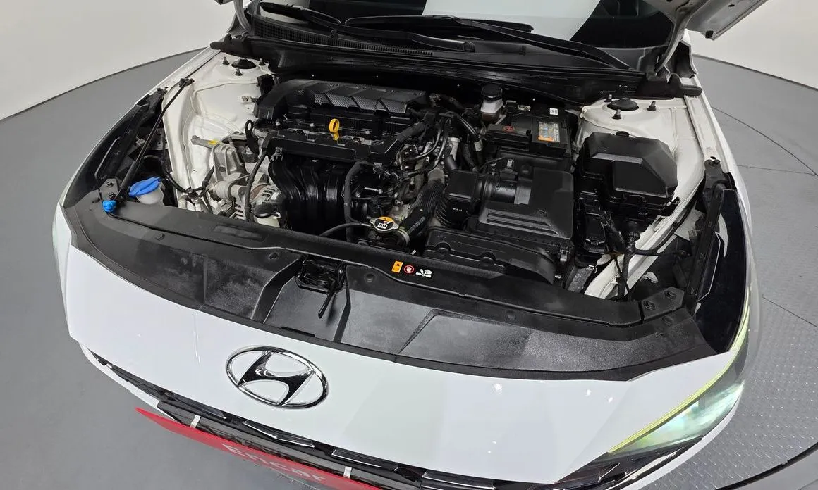 Hyundai AVANTE — фото 9