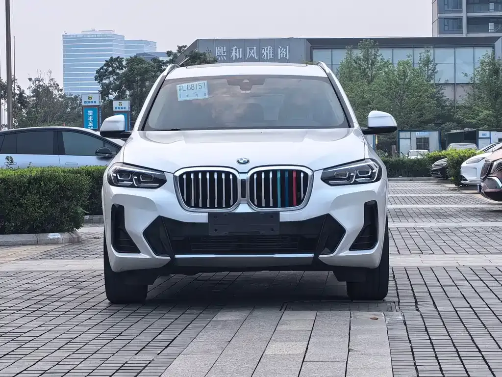 BMW X3 — фото 8