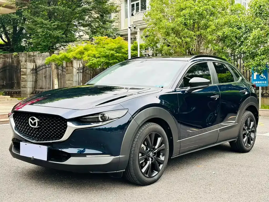 Mazda CX-30 — фото 1