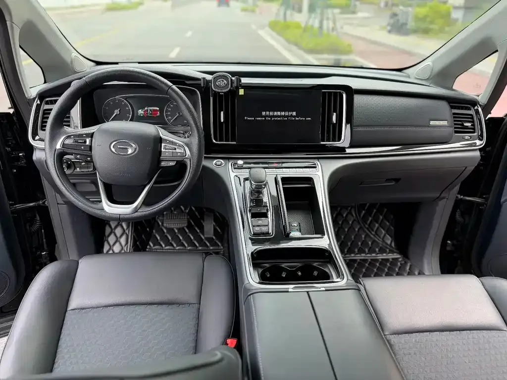 GAC Motor Trumpchi M8 — фото 7