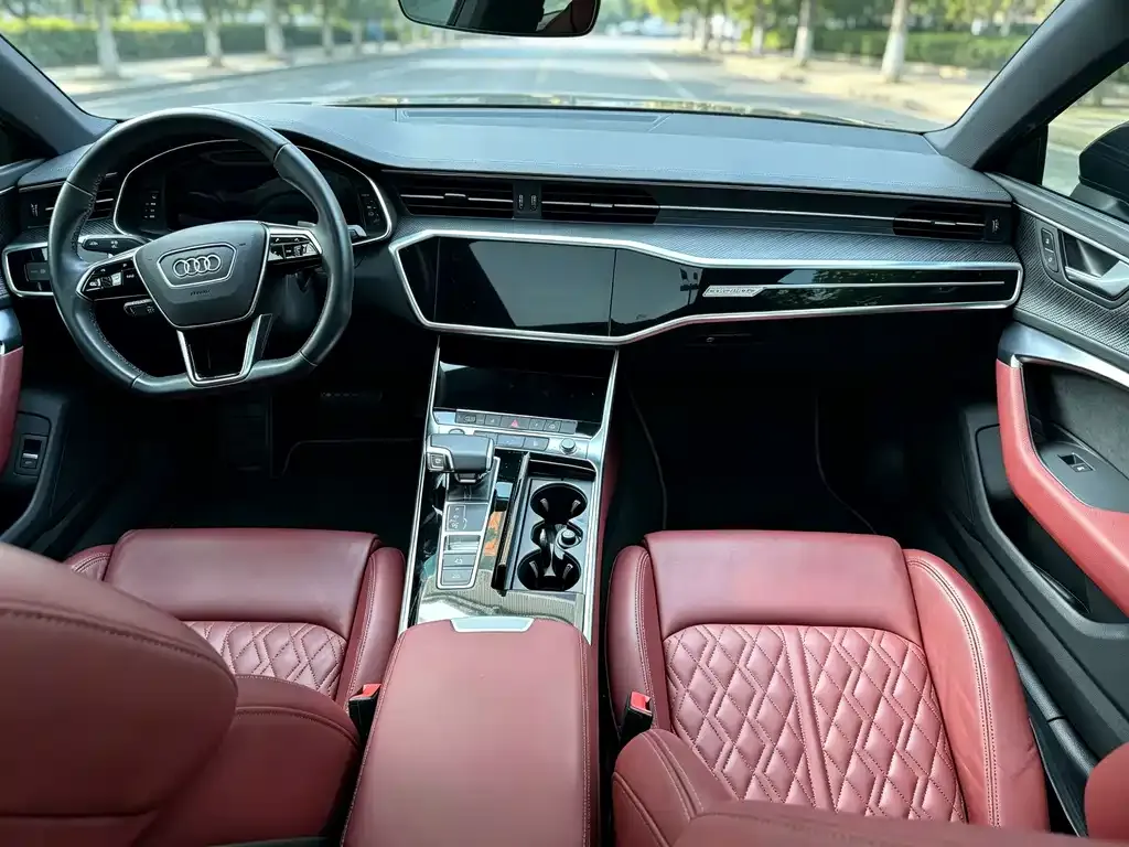 Audi A7L — фото 4