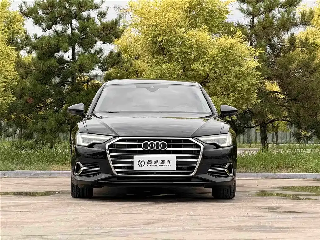 Audi A6L — фото 9