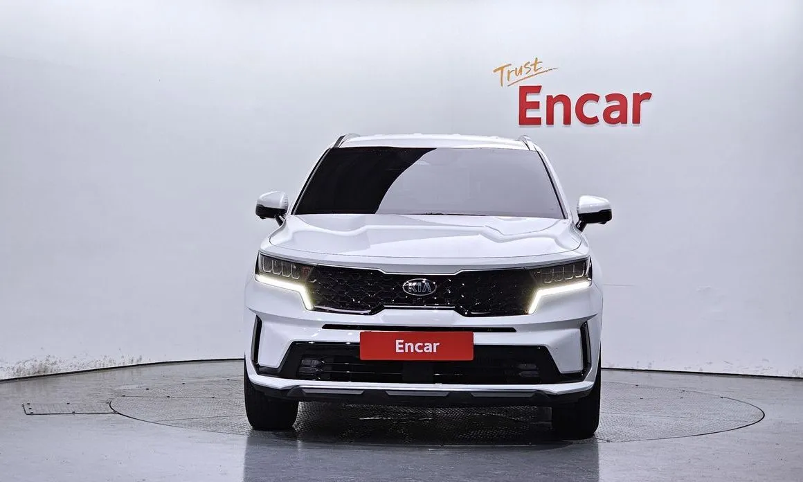 Kia Sorento — фото 9
