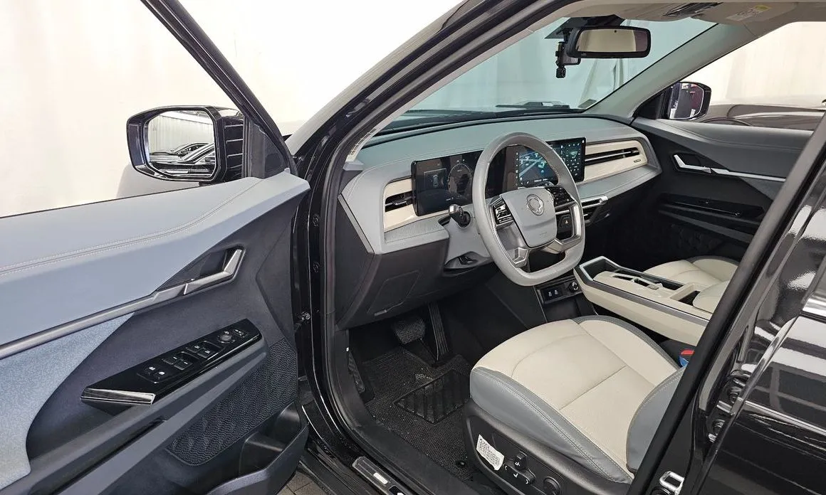 KG Mobility (Ssangyong) Torres 2024 из KR, фото 5
