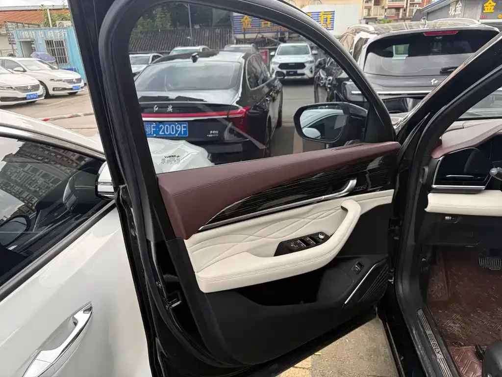 Geely Xingyue L 2024 из CN, фото 10