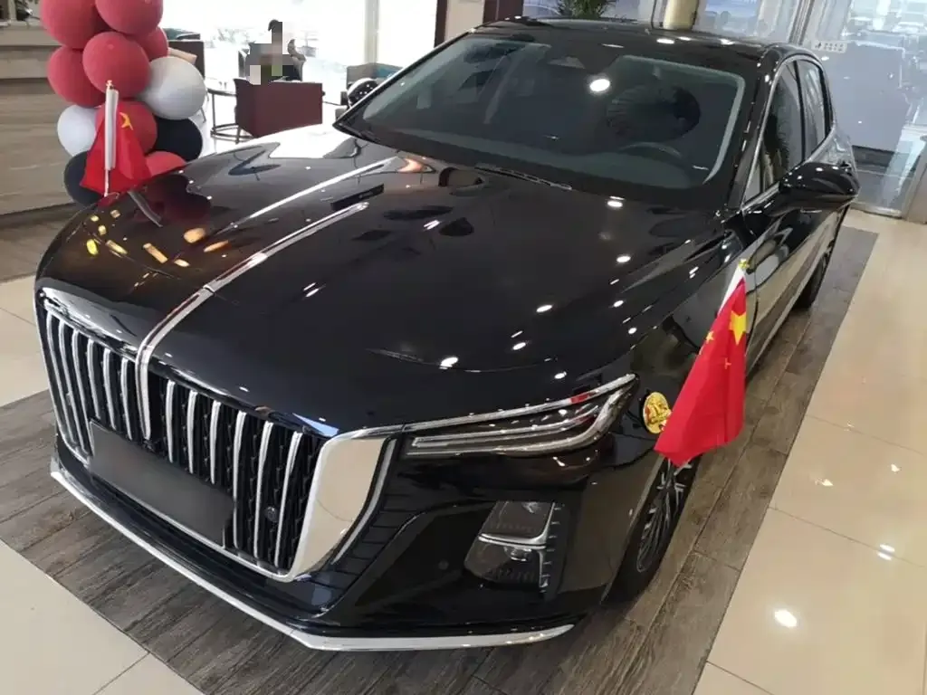 Hongqi H5 — фото 1