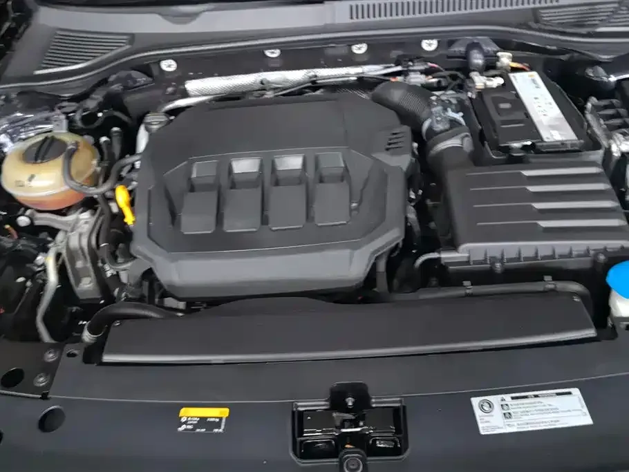 Volkswagen Passat — фото 9