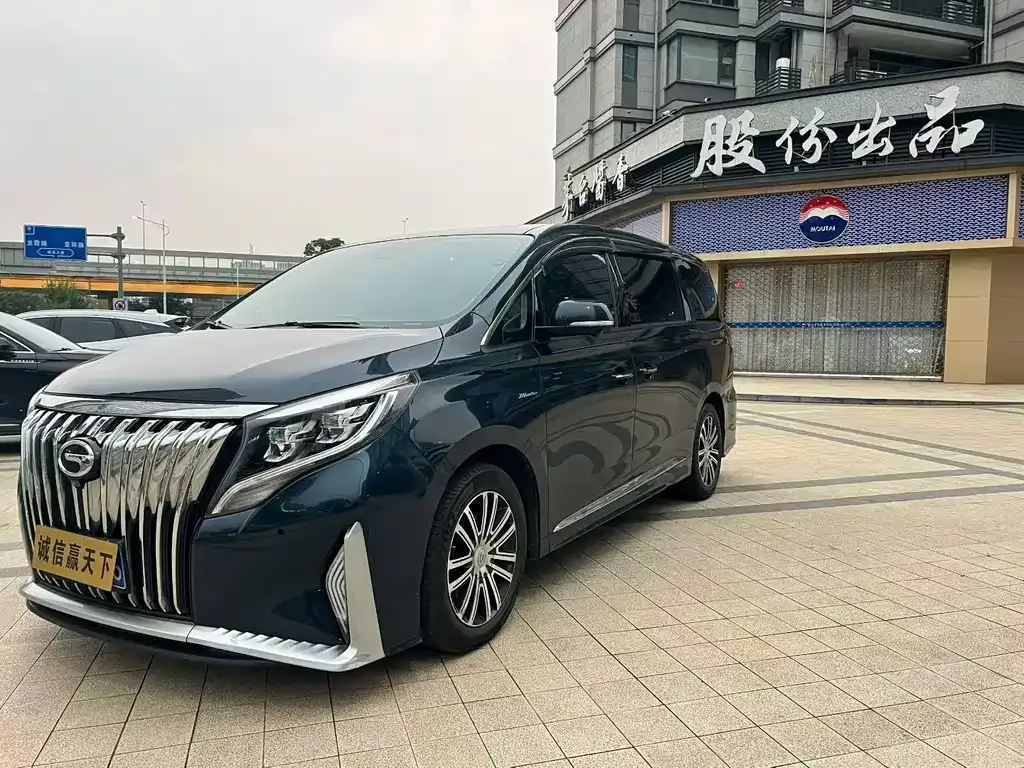 GAC Motor Trumpchi M8 — фото 1