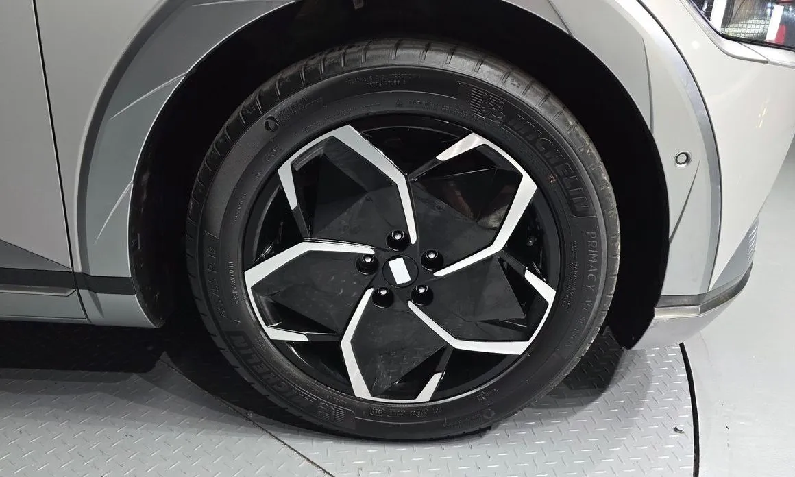 Hyundai Ioniq5 — фото 10