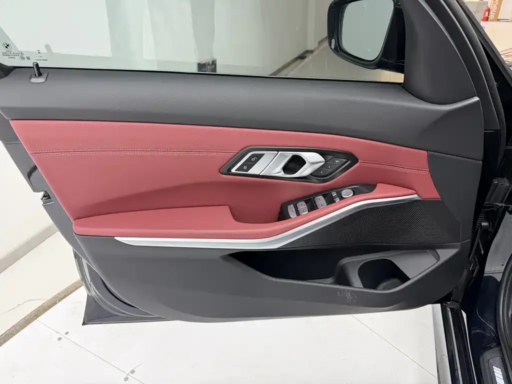 BMW 3 Series — фото 10