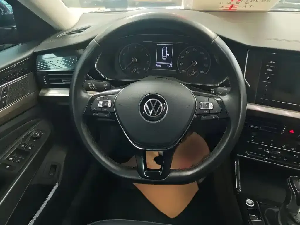 Volkswagen Passat — фото 4