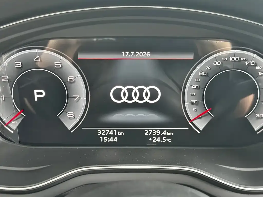 Audi A4L — фото 7