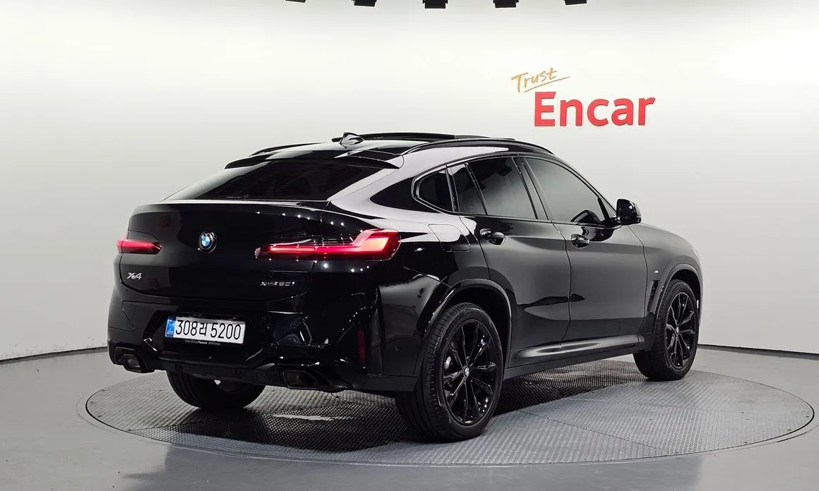 BMW X4 2025 из KR, фото 4