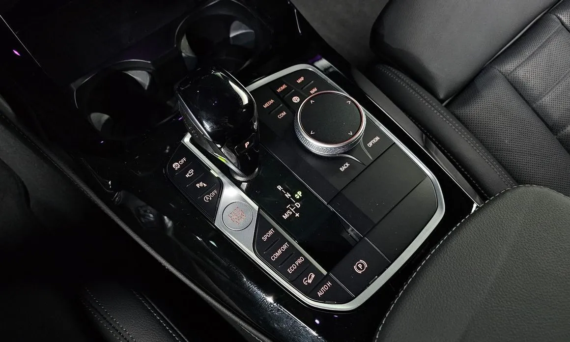 BMW X4 2025 из KR, фото 5
