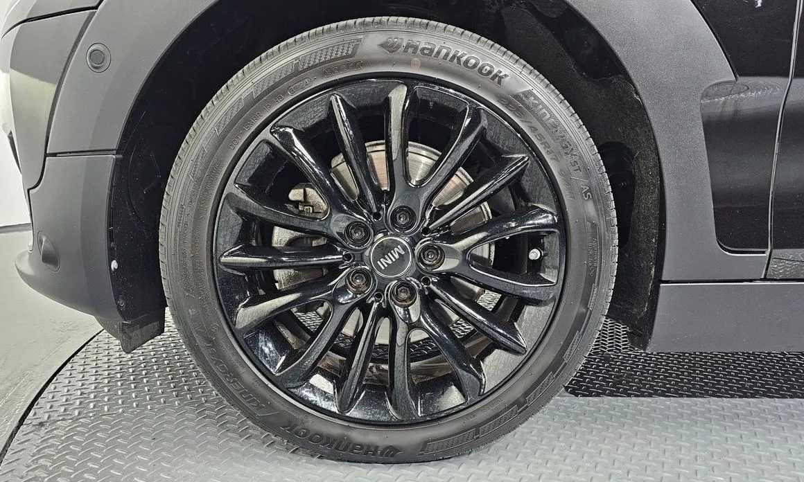 Mini Clubman 2021 из KR, фото 9