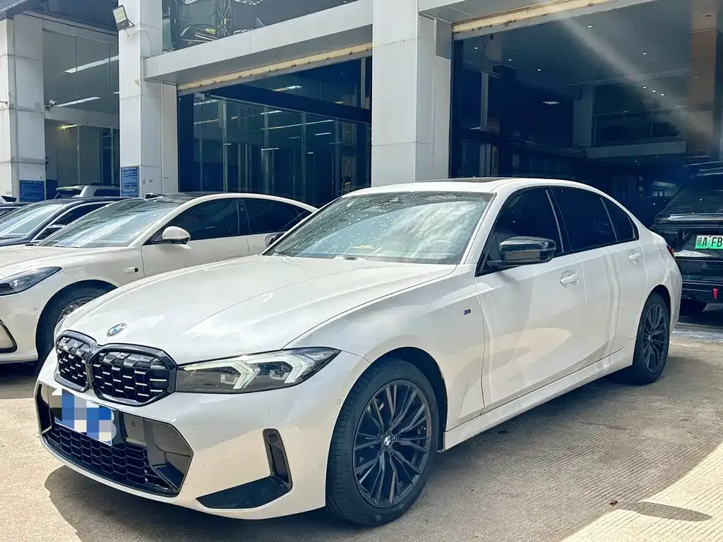 BMW 3 Series — фото 1
