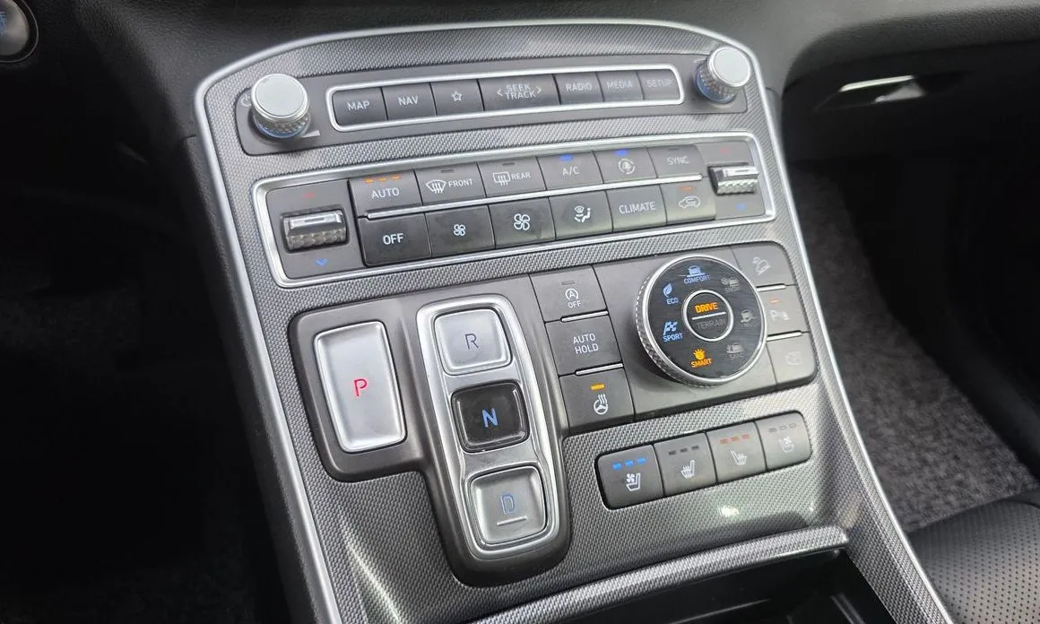 Hyundai Santafe — фото 6