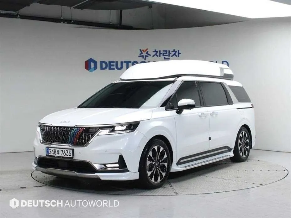 Kia Carnival — фото 1