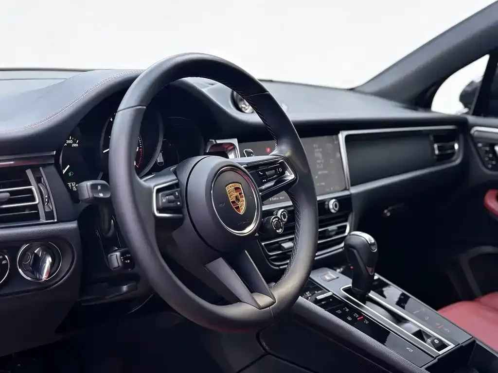 Porsche Macan — фото 4